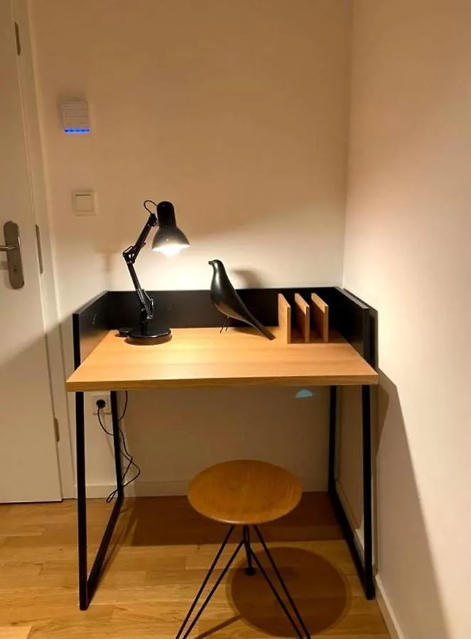 Διαμέρισμα Tesla / Gruenheide Wohnung Hochwertig Moebliert